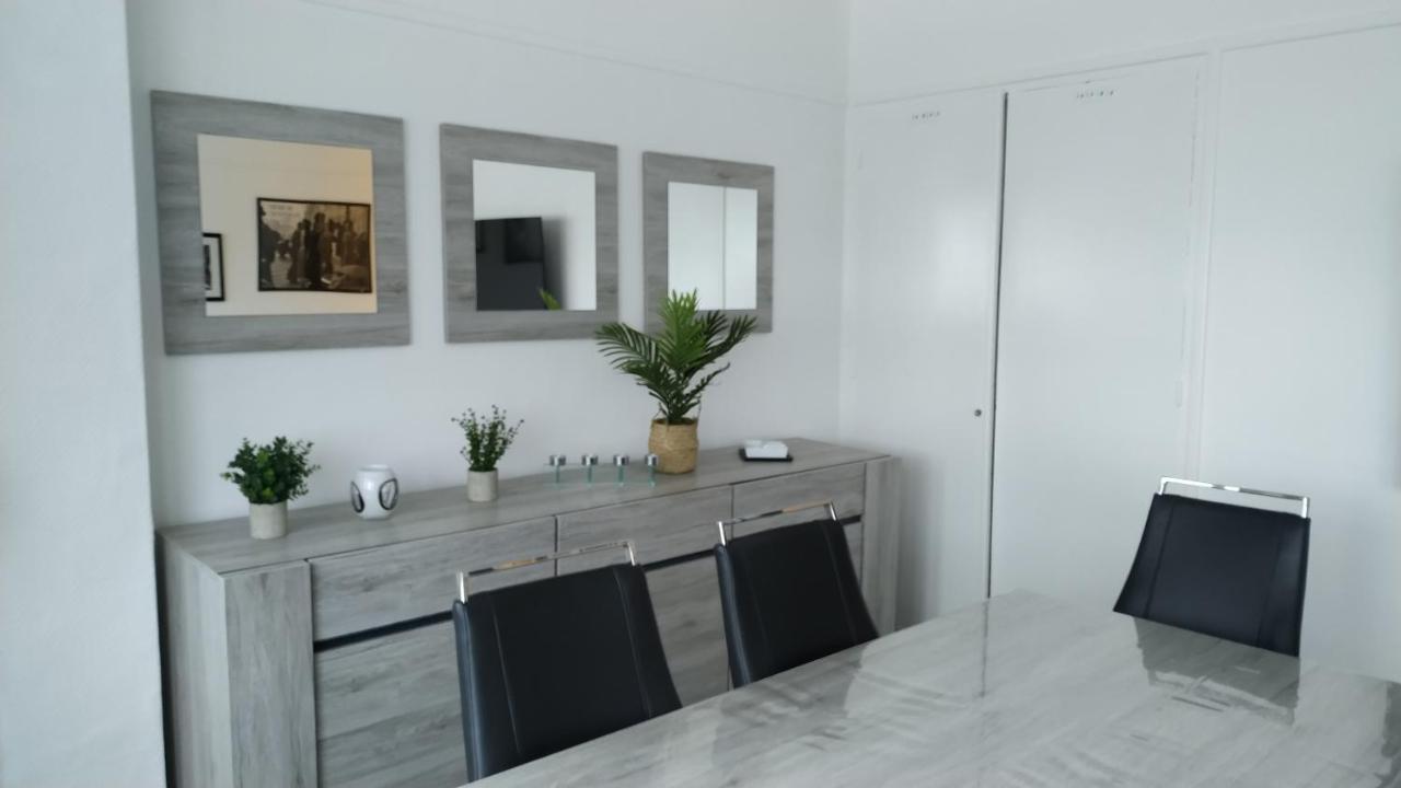 Magnifique Vue Mer Pour Ce T2 Totalement Renove Classe Meuble De Tourisme 3 Etoiles Dunkirk Luaran gambar